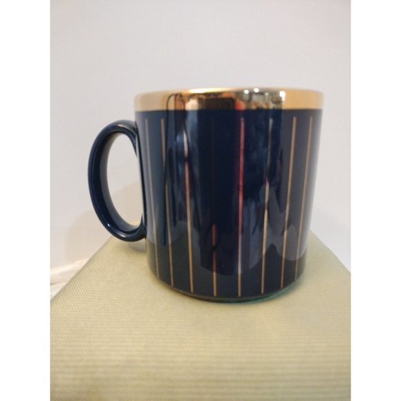 Porcelain Coffee Mug Blue W/Gold Tone Made In New England 3"3/4x3"1/2 New - Picture 5 of 6